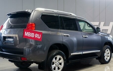 Toyota Land Cruiser Prado 150 рестайлинг 2, 2011 год, 2 449 000 рублей, 11 фотография