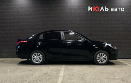 KIA Rio IV, 2018 год, 1 350 000 рублей, 4 фотография