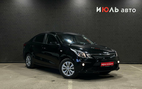 KIA Rio IV, 2018 год, 1 350 000 рублей, 3 фотография