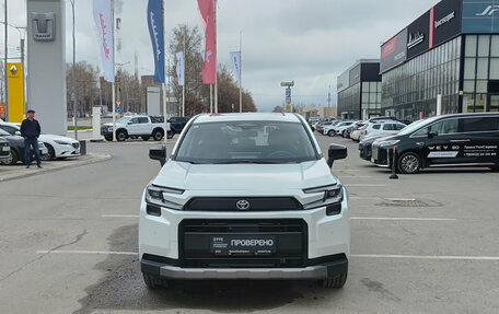 Toyota RAV4, 2025 год, 4 400 000 рублей, 6 фотография