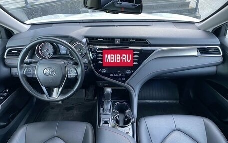 Toyota Camry, 2020 год, 3 249 000 рублей, 9 фотография