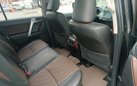 Toyota Land Cruiser Prado 150 рестайлинг 2, 2015 год, 3 690 000 рублей, 12 фотография