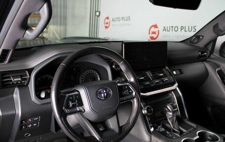 Toyota Land Cruiser, 2021 год, 10 700 000 рублей, 7 фотография