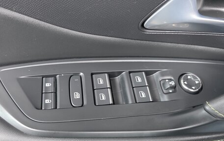 Peugeot 308, 2022 год, 2 420 000 рублей, 17 фотография