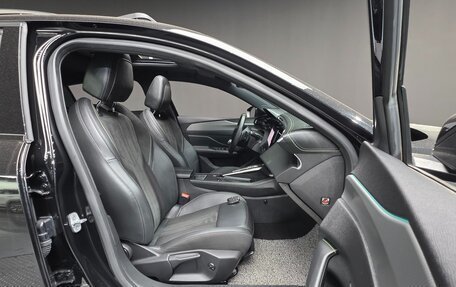 Peugeot 308, 2022 год, 2 420 000 рублей, 18 фотография