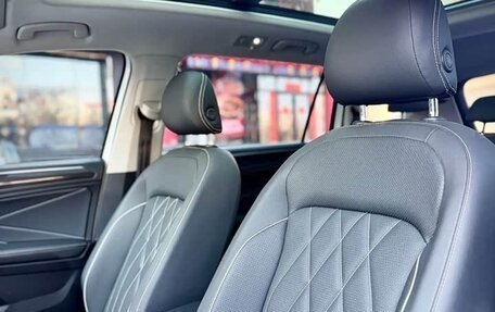 Volkswagen Tiguan II, 2022 год, 2 813 000 рублей, 13 фотография