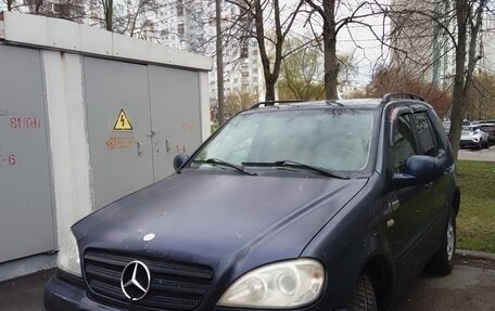 Mercedes-Benz M-Класс, 1999 год, 390 000 рублей, 4 фотография