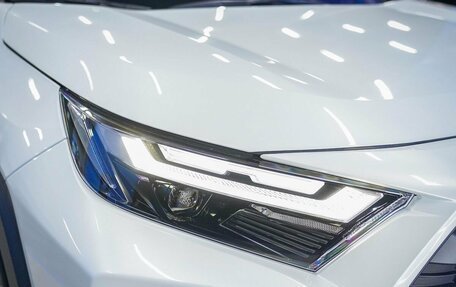 Toyota RAV4, 2024 год, 3 999 000 рублей, 18 фотография