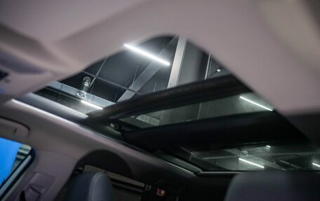 Toyota RAV4, 2024 год, 3 999 000 рублей, 31 фотография