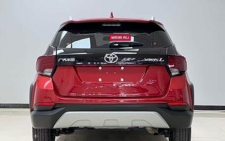 Toyota Yaris XP150 рестайлинг, 2022 год, 1 394 000 рублей, 5 фотография