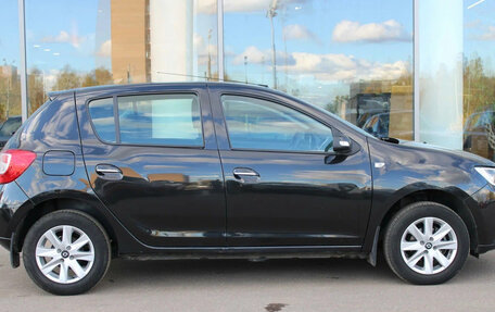Renault Sandero II рестайлинг, 2018 год, 950 000 рублей, 4 фотография