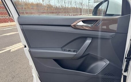 Volkswagen Tharu, 2022 год, 2 100 000 рублей, 12 фотография