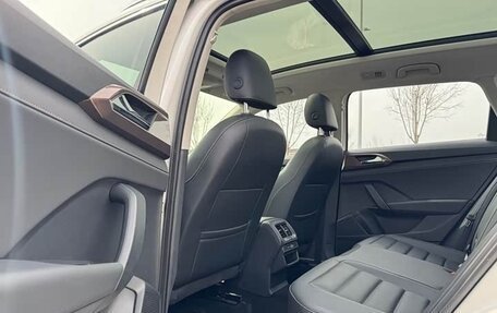 Volkswagen Tharu, 2022 год, 2 100 000 рублей, 14 фотография