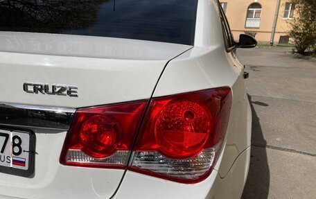 Chevrolet Cruze II, 2012 год, 650 000 рублей, 6 фотография