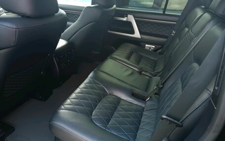 Toyota Land Cruiser 200, 2017 год, 6 800 000 рублей, 15 фотография