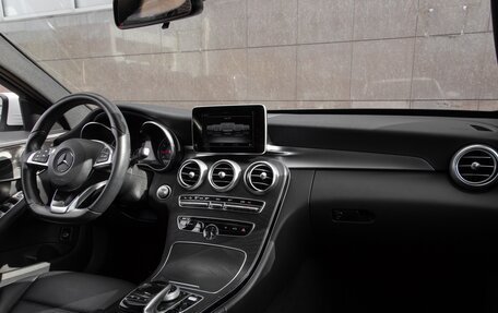 Mercedes-Benz C-Класс, 2017 год, 1 999 000 рублей, 15 фотография
