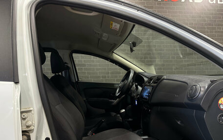 Renault Logan II, 2020 год, 865 000 рублей, 7 фотография