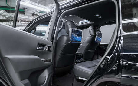 Toyota Land Cruiser, 2026 год, 15 400 000 рублей, 19 фотография