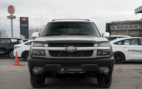 Chevrolet Avalanche I, 2002 год, 1 145 000 рублей, 3 фотография