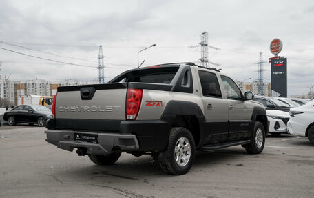 Chevrolet Avalanche I, 2002 год, 1 145 000 рублей, 5 фотография