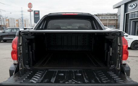 Chevrolet Avalanche I, 2002 год, 1 145 000 рублей, 17 фотография