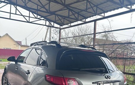 Infiniti FX I, 2005 год, 550 000 рублей, 10 фотография