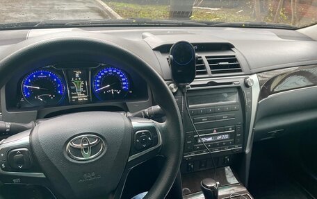 Toyota Camry, 2017 год, 2 100 000 рублей, 9 фотография