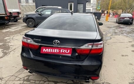 Toyota Camry, 2017 год, 2 100 000 рублей, 5 фотография