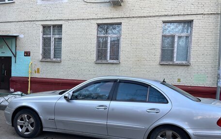 Mercedes-Benz E-Класс, 2002 год, 780 000 рублей, 10 фотография