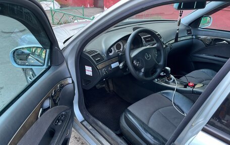 Mercedes-Benz E-Класс, 2002 год, 780 000 рублей, 8 фотография