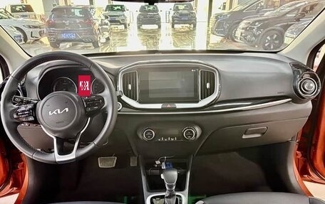 KIA Rio IV, 2023 год, 1 488 000 рублей, 8 фотография
