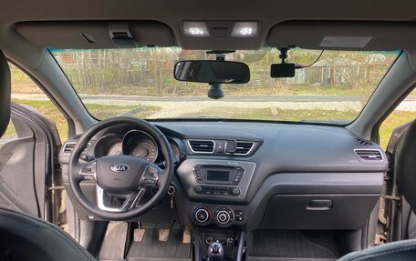 KIA Rio III рестайлинг, 2013 год, 800 000 рублей, 5 фотография