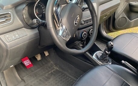 KIA Rio III рестайлинг, 2013 год, 800 000 рублей, 8 фотография