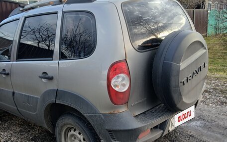 Chevrolet Niva I рестайлинг, 2014 год, 450 000 рублей, 3 фотография
