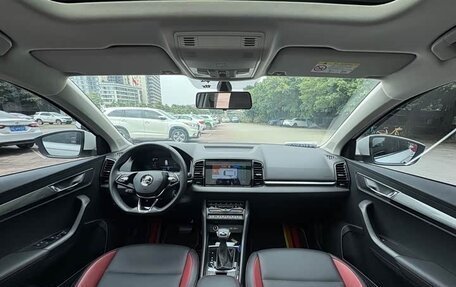 Skoda Karoq I, 2022 год, 2 117 000 рублей, 11 фотография