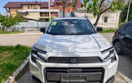 Toyota RAV4, 2025 год, 4 600 000 рублей, 3 фотография