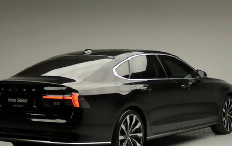 Volvo S90 II рестайлинг, 2025 год, 6 100 000 рублей, 3 фотография