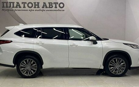 Toyota Highlander, 2026 год, 5 499 000 рублей, 4 фотография