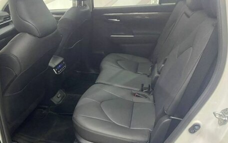 Toyota Highlander, 2026 год, 5 499 000 рублей, 15 фотография