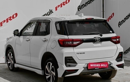 Toyota Raize I, 2020 год, 2 100 000 рублей, 10 фотография