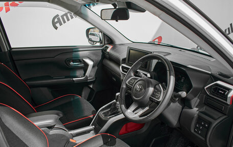 Toyota Raize I, 2020 год, 2 100 000 рублей, 17 фотография