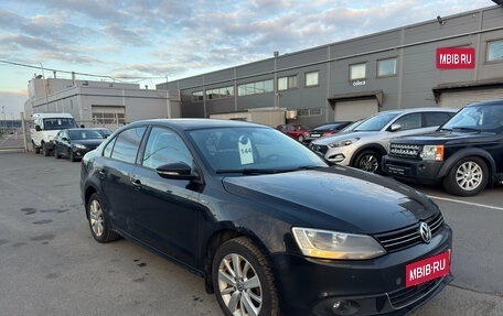 Volkswagen Jetta VI, 2013 год, 729 000 рублей, 3 фотография