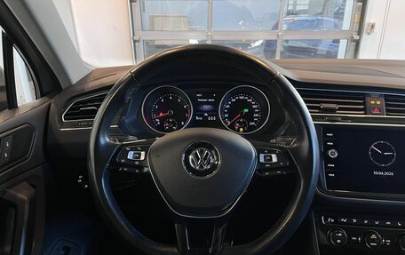 Volkswagen Tiguan II, 2019 год, 2 847 000 рублей, 10 фотография