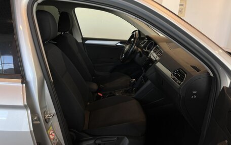 Volkswagen Tiguan II, 2019 год, 2 847 000 рублей, 29 фотография