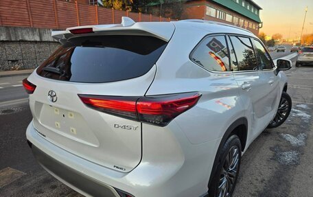 Toyota Highlander, 2026 год, 5 097 088 рублей, 4 фотография