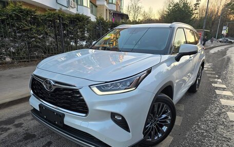 Toyota Highlander, 2026 год, 5 097 088 рублей, 2 фотография