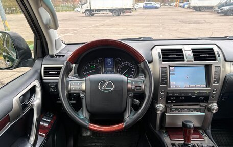 Lexus GX II, 2011 год, 3 100 000 рублей, 19 фотография