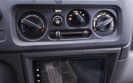 Mitsubishi Pajero Sport II рестайлинг, 2003 год, 700 000 рублей, 4 фотография