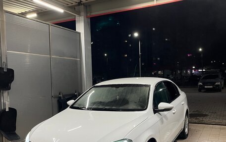 Volkswagen Passat B7, 2012 год, 649 999 рублей, 3 фотография