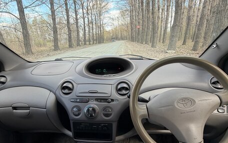 Toyota Platz, 2000 год, 220 000 рублей, 7 фотография